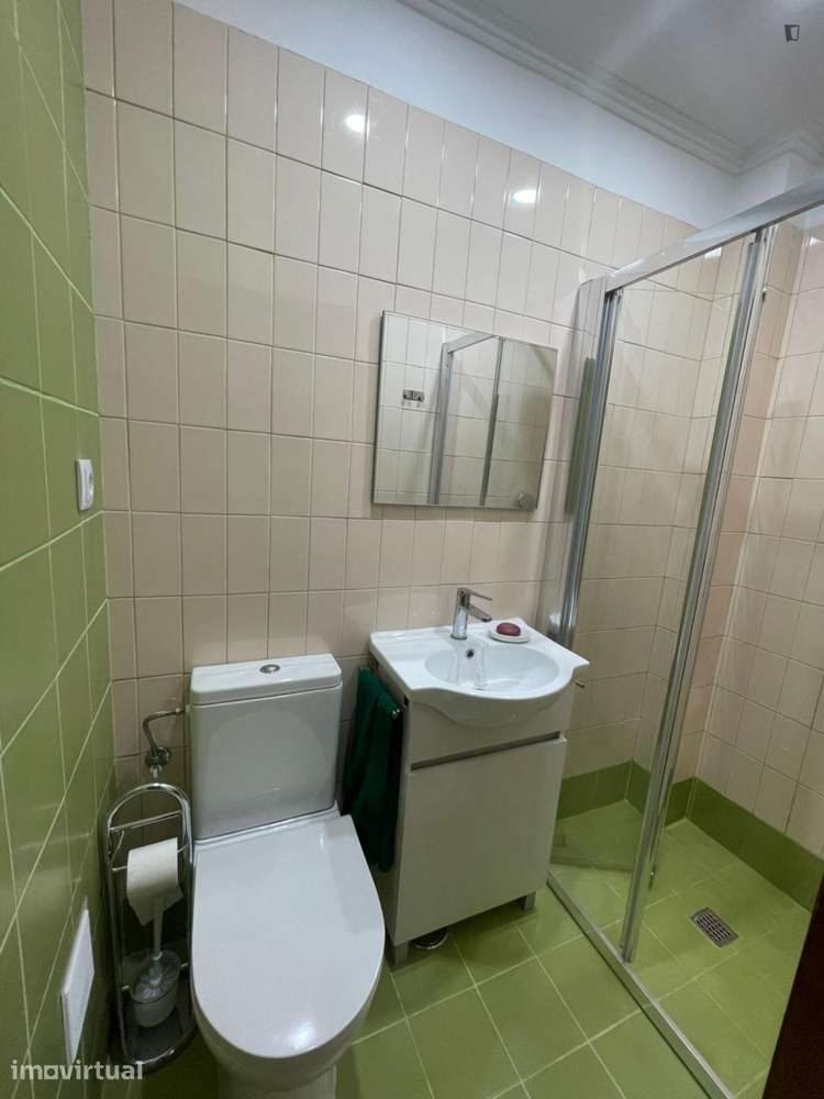 Quarto - localizado em Paço de Arcos Lisbon - Grande imagem: 2/20