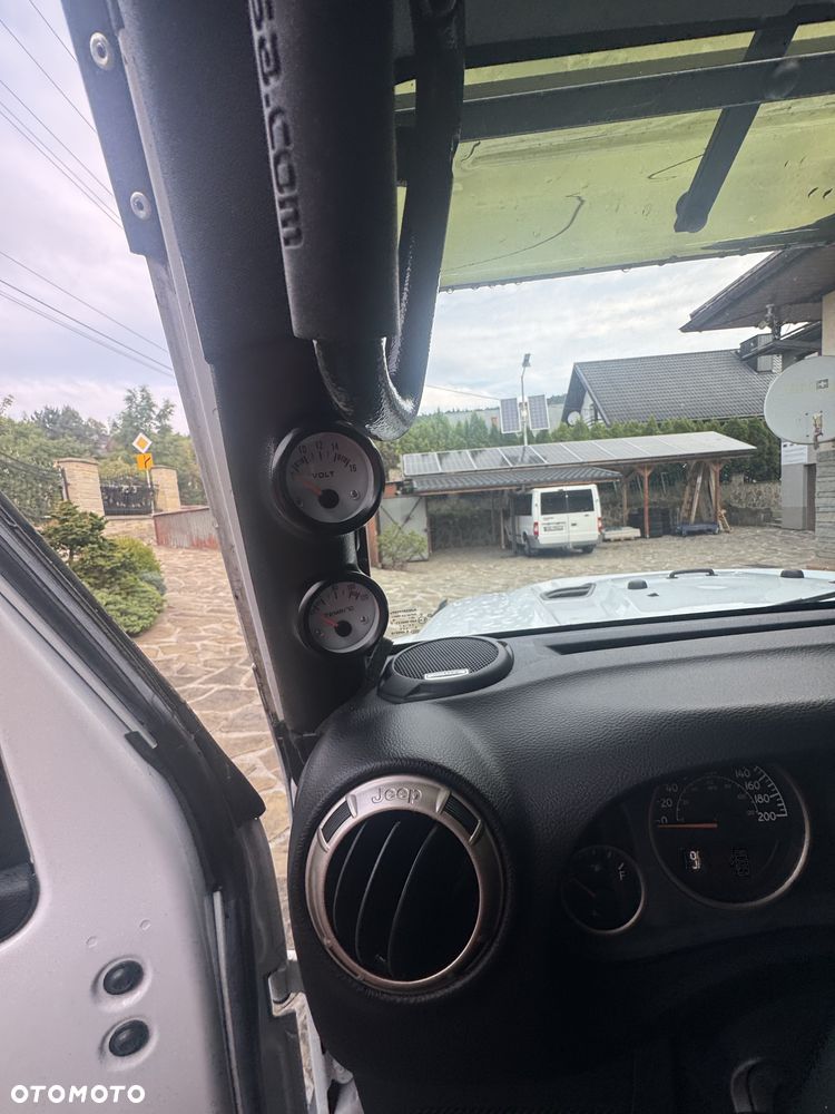 Jeep Wrangler 2.8 CRD DPF Automatik Sahara - 17