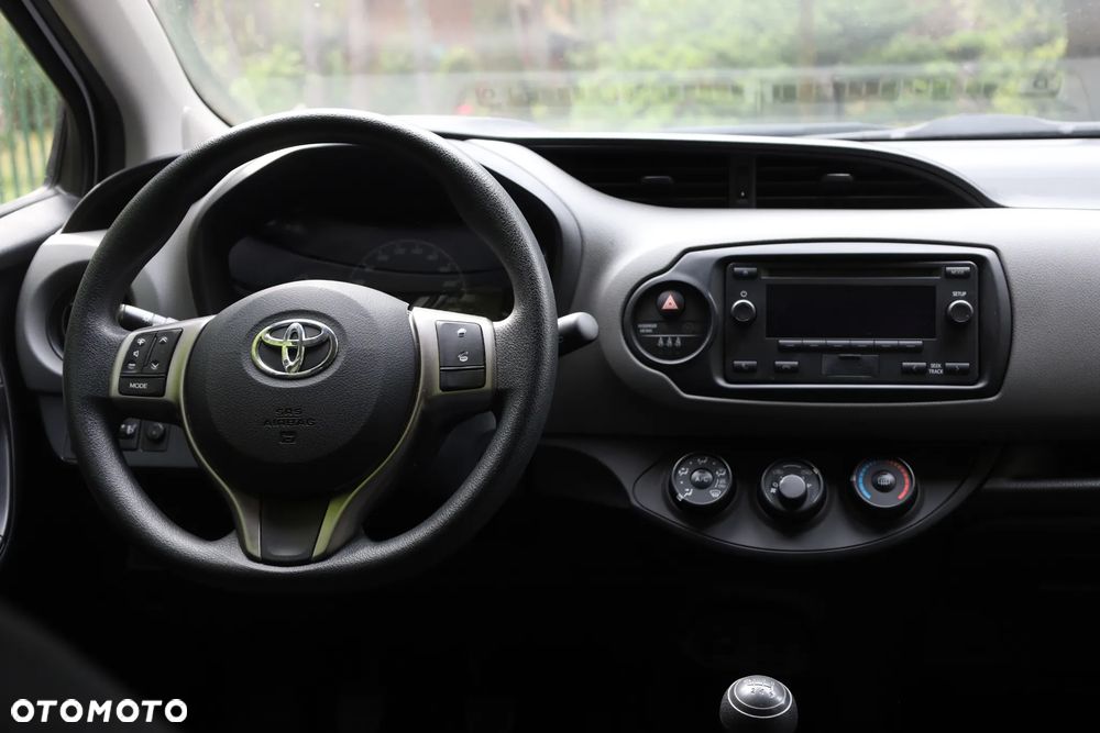 Toyota Yaris 1.5 Active - 4
