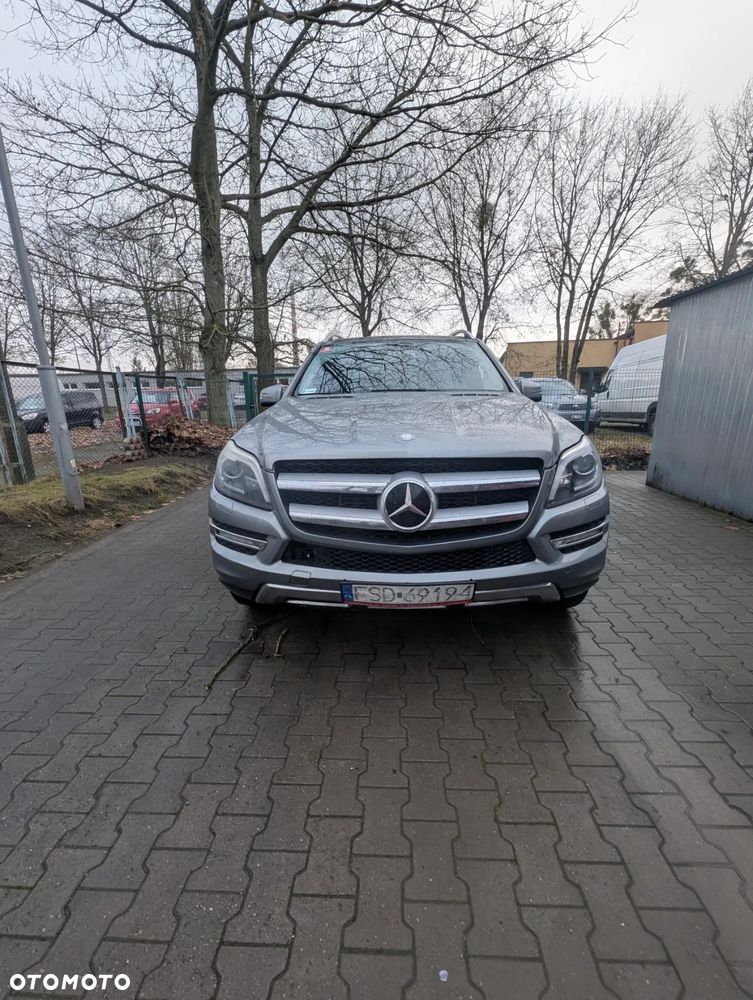 Mercedes-Benz GL 350 BlueTEC 4-Matic - 3