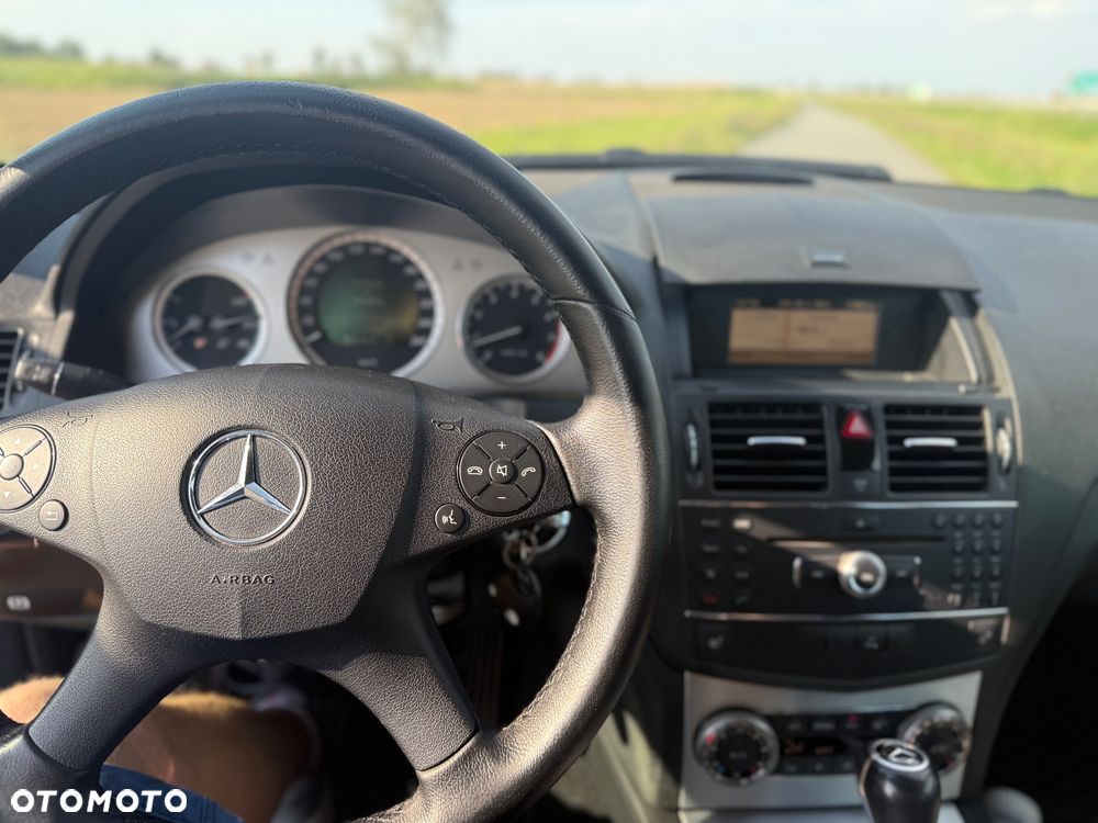 Mercedes-Benz Klasa C 180 Kompressor Automatik Avantgarde - 10