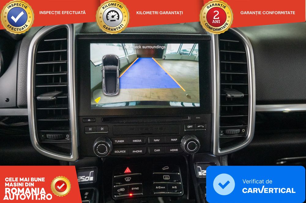 Porsche Cayenne - 14