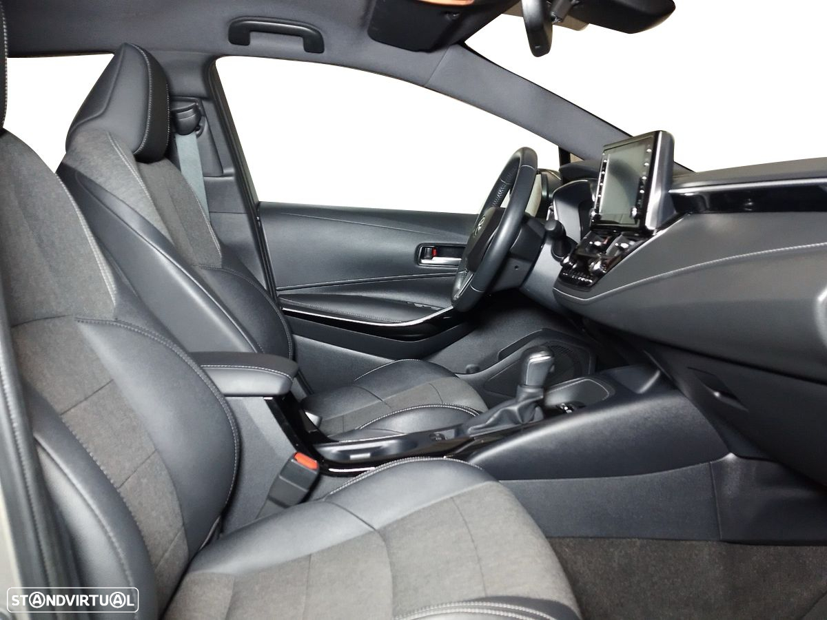 Toyota Corolla - 6