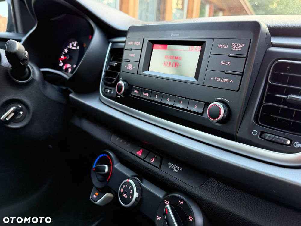 Kia Rio 1.4 M - 25