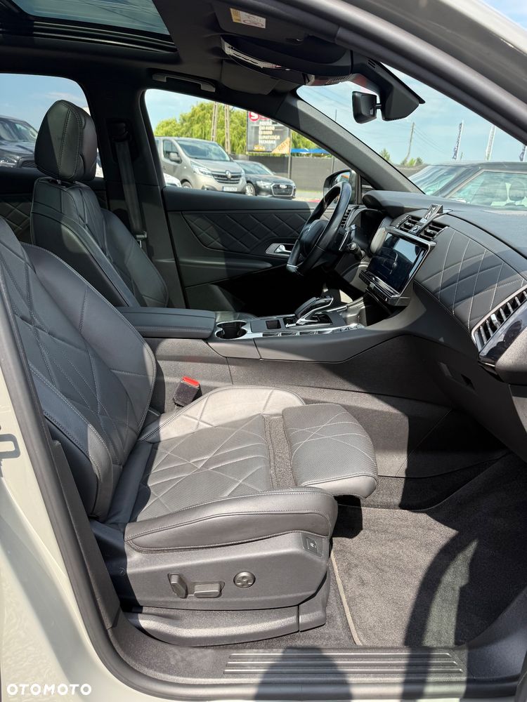 DS Automobiles DS 7 1.6 E-Tense 4x4 Opera - 37