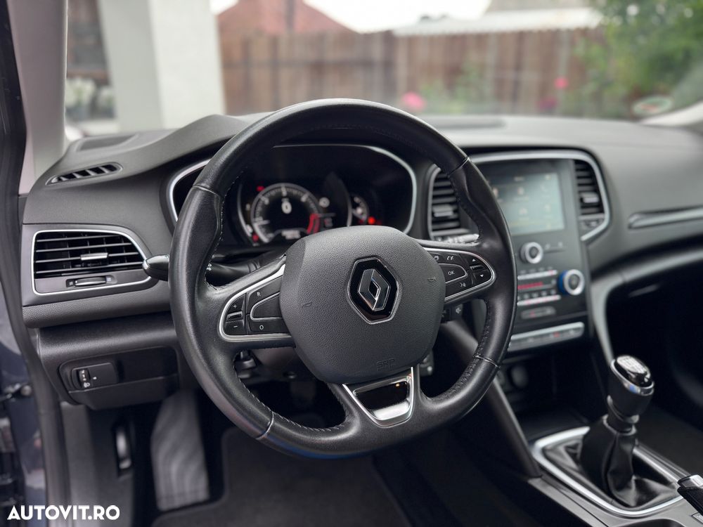 Renault Megane ENERGY dCi 110 EXPERIENCE - 25