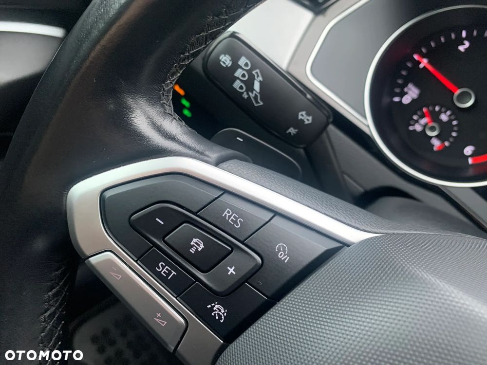 Volkswagen Passat 2.0 TDI EVO Business DSG - 34