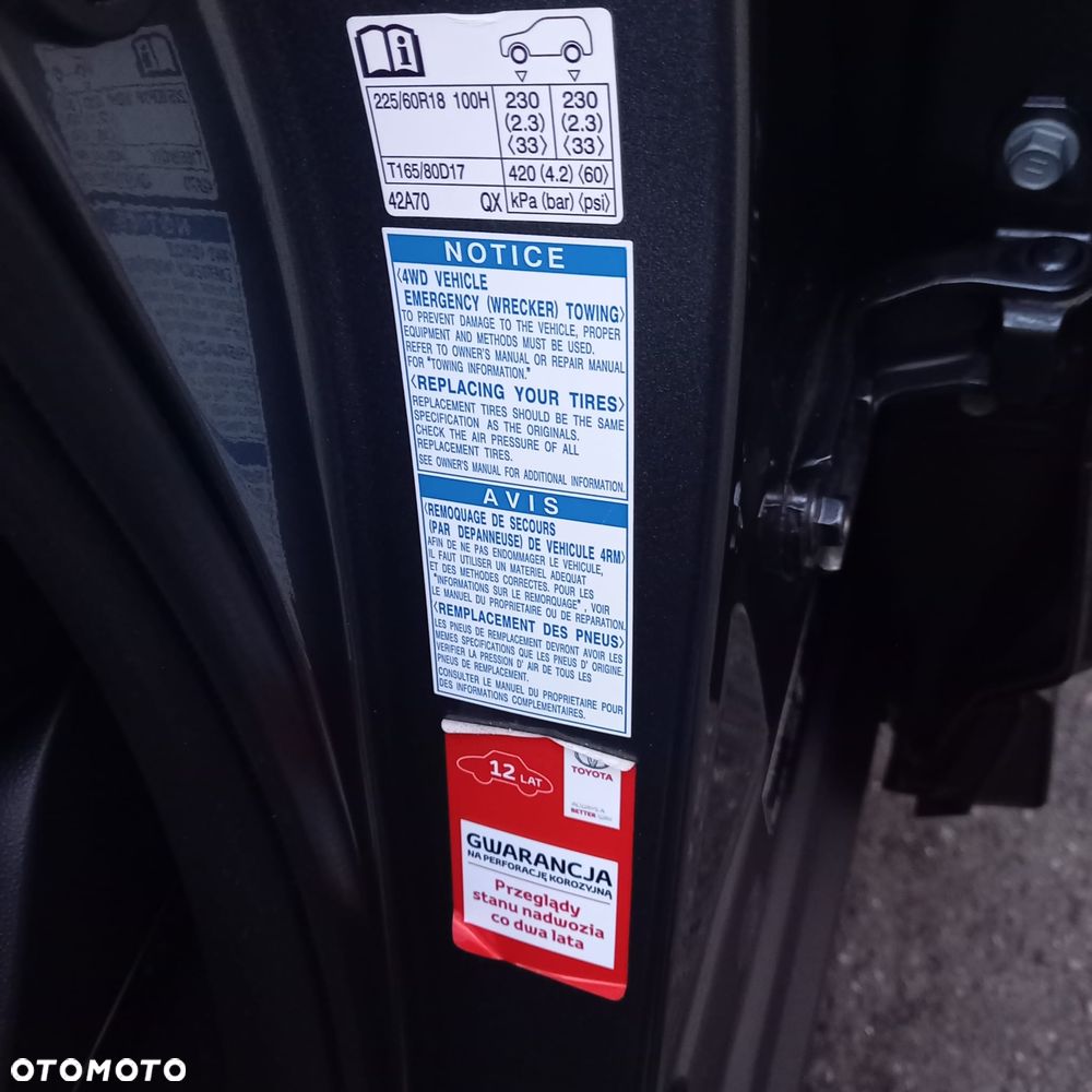 Toyota RAV4 - 29