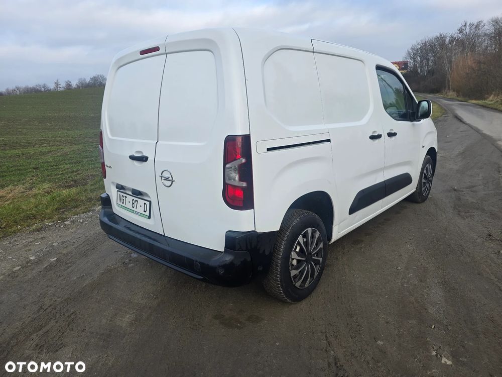 Opel COMBO - 5