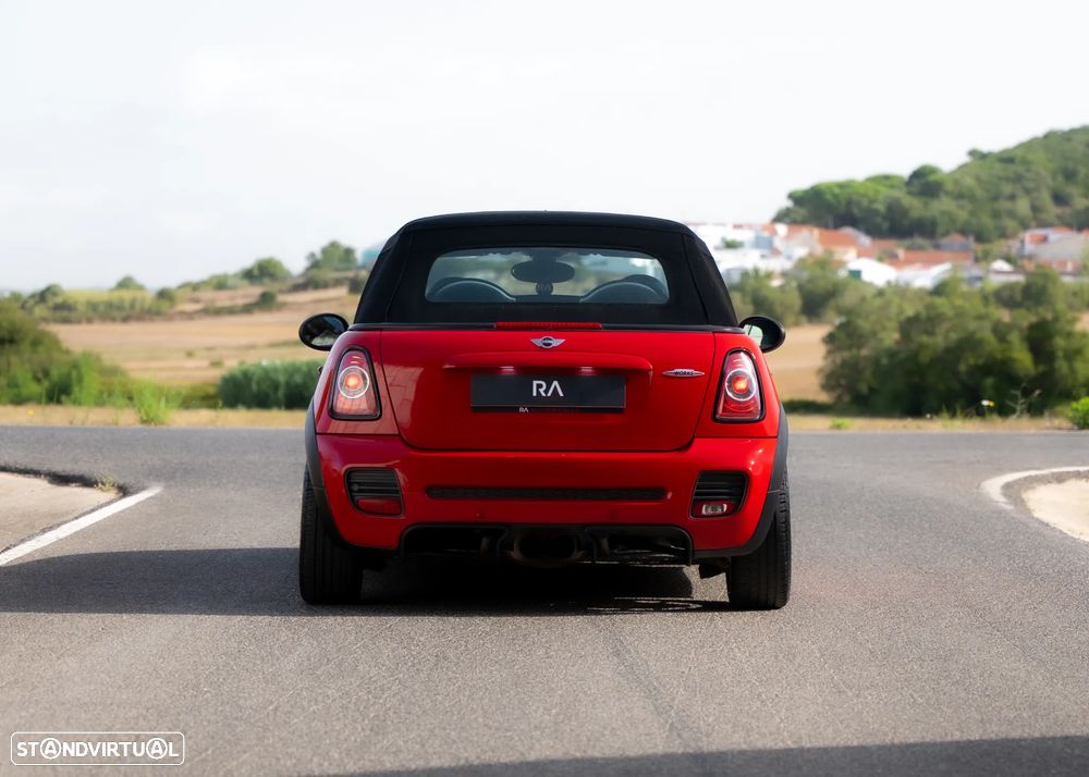 MINI Cabrio John Cooper Works 157g - 10