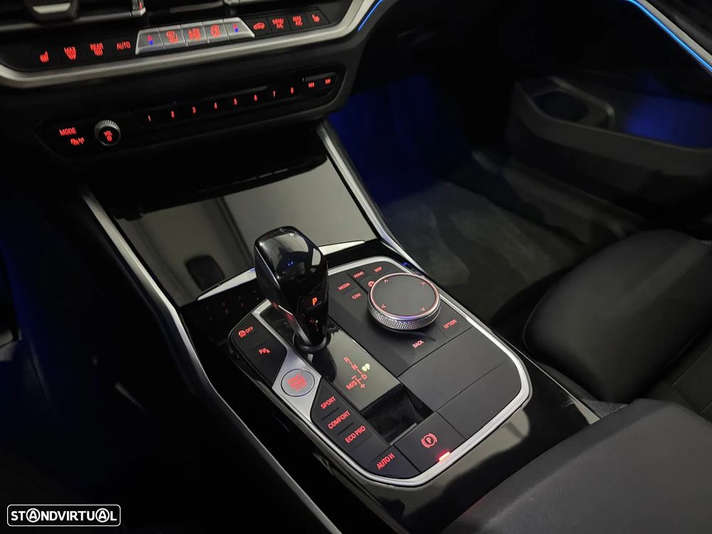 BMW 320 d Touring Pack M Auto - 31