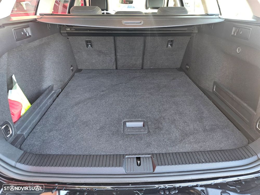VW Passat 1.5 TSI Business - 41