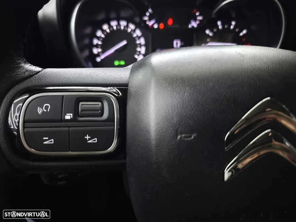 Citroën C3 Aircross 1.2 PureTech Shine - 24