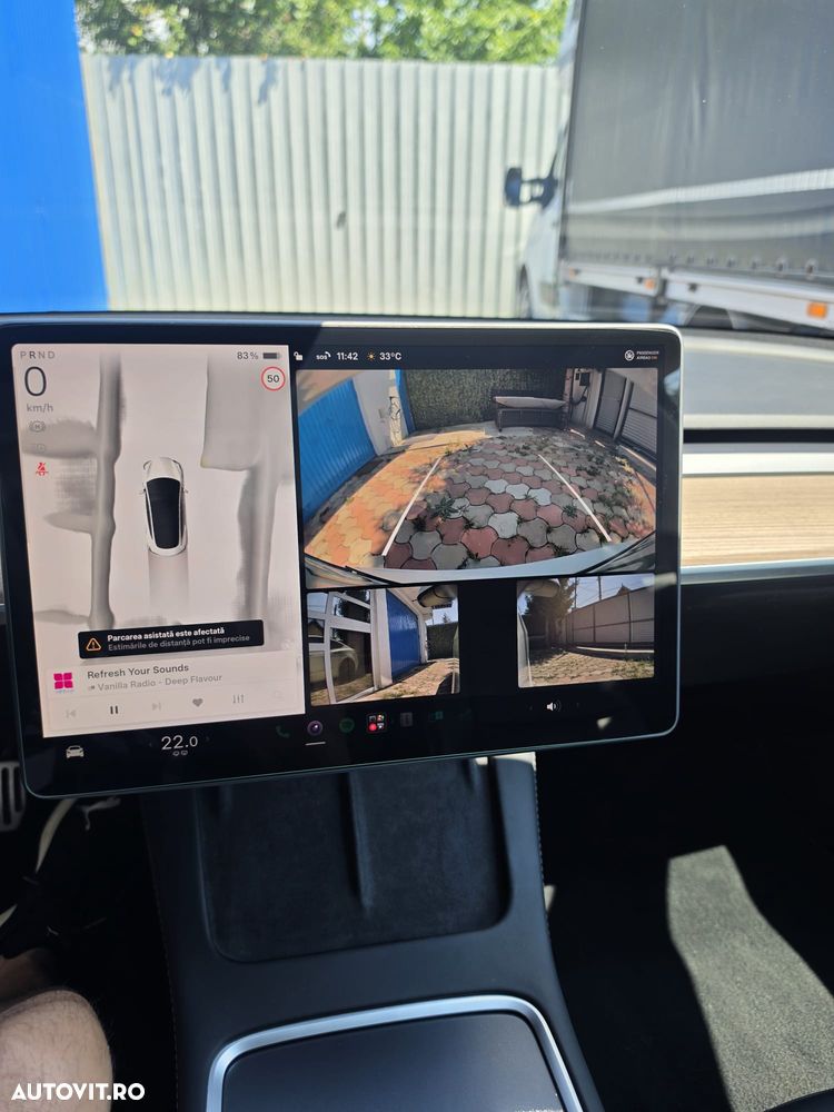 Tesla Model 3 - 13