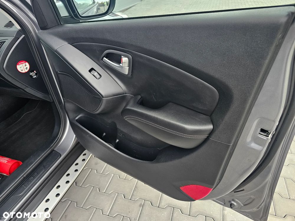 Hyundai ix35 2.0 CRDi 4WD Automatik Premium - 40