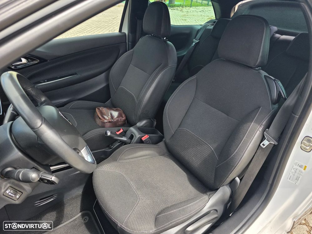 DS DS3 Pure Tech VTi 82 SoChic - 16