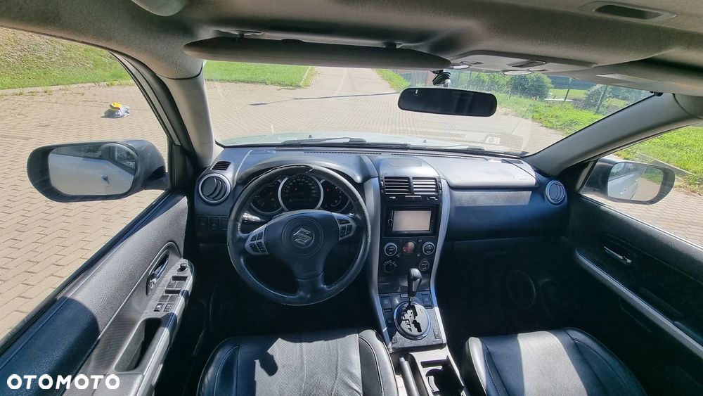 Suzuki Grand Vitara - 16