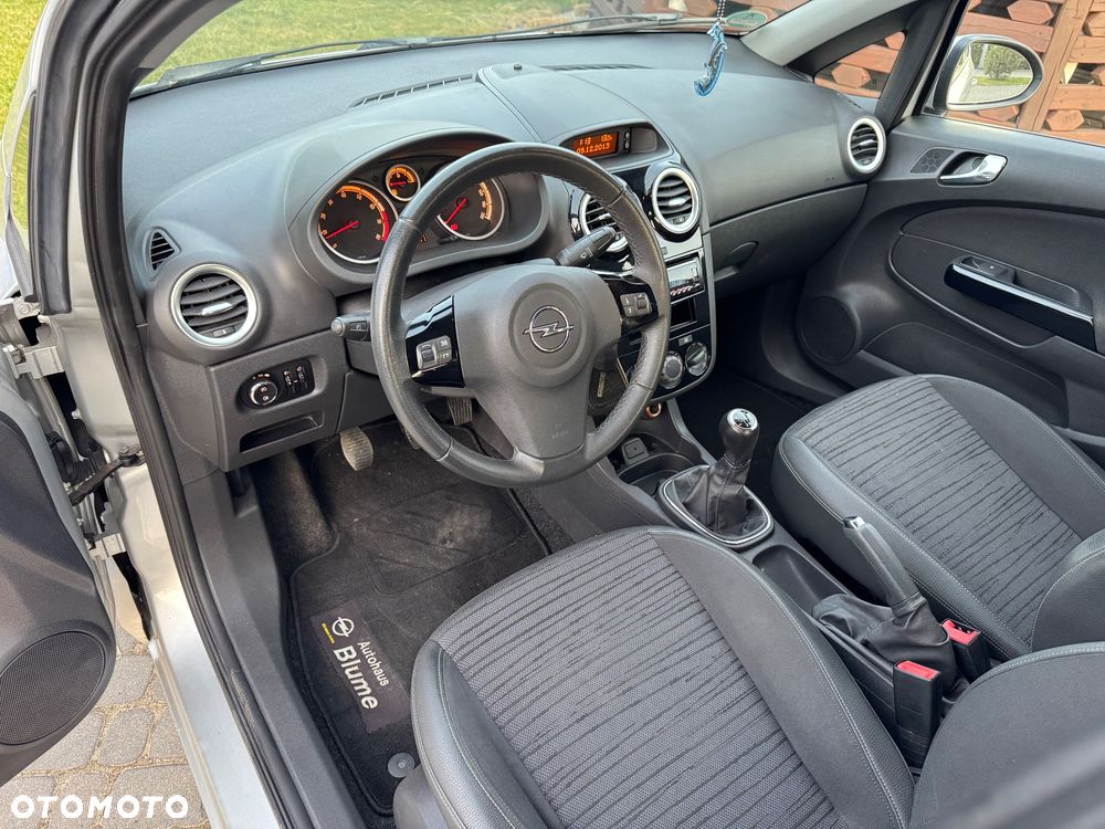 Opel Corsa - 20