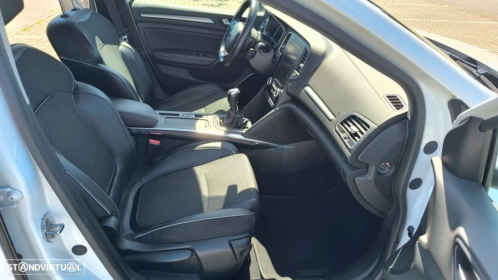 Renault Mégane Sport Tourer 1.5 dCi Bose Edition - 11