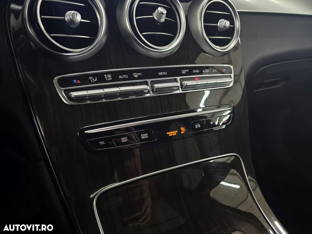Mercedes-Benz GLC 200 d 4MATIC - 24
