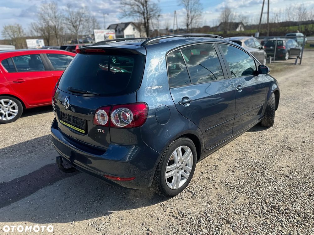 Volkswagen Golf Plus 1.6 TDI BlueMot Comfortline - 10