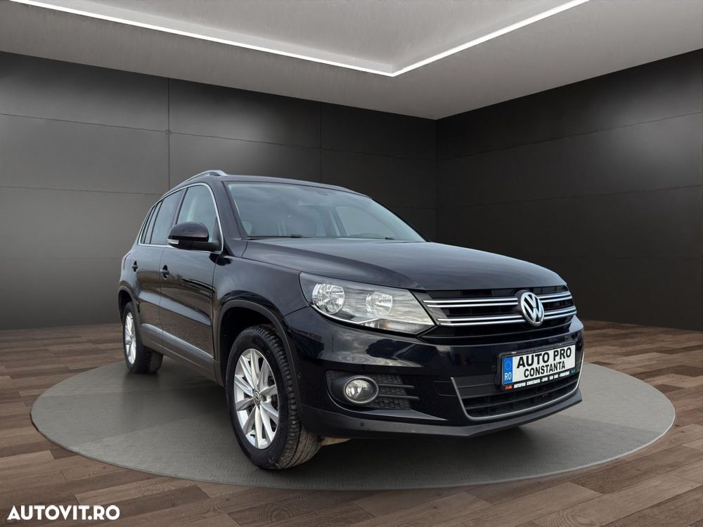 Volkswagen Tiguan - 2