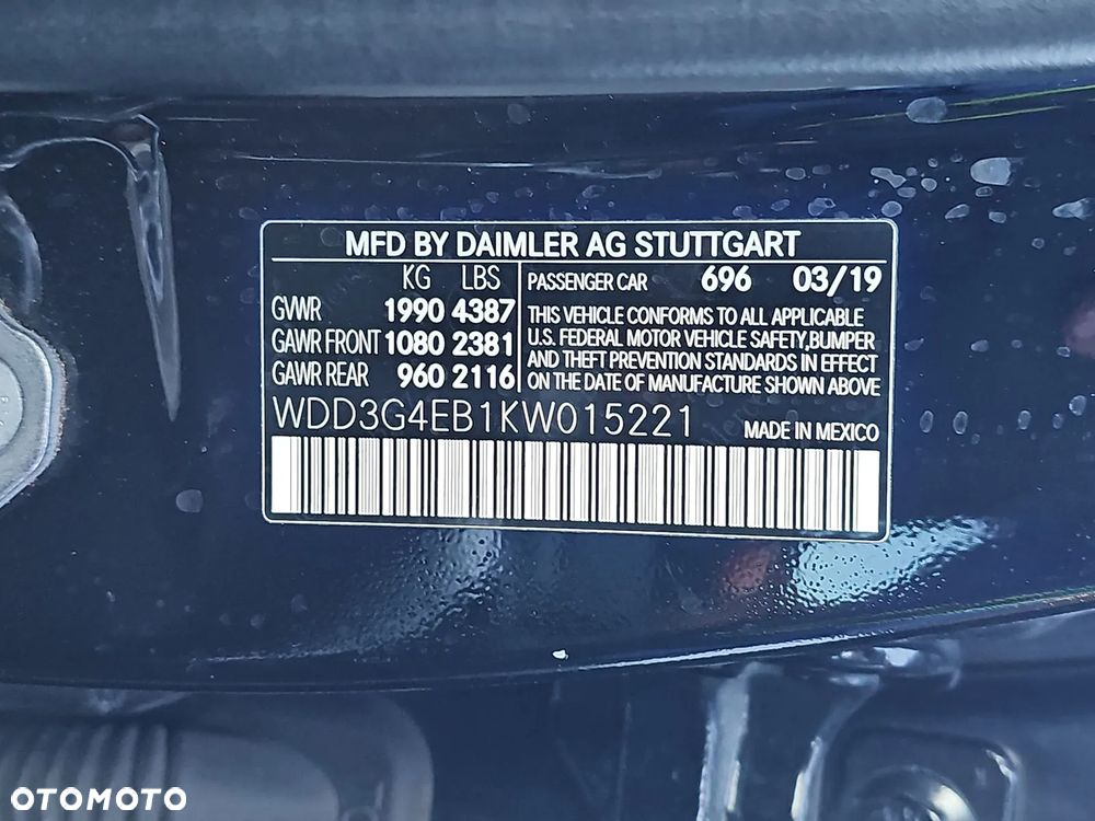 Mercedes-Benz Klasa A 250 4Matic 7G-DCT AMG Line - 14