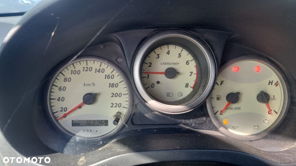 Toyota RAV4 4x4 Edition - 8