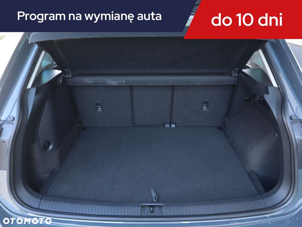 Volkswagen Tiguan - 14