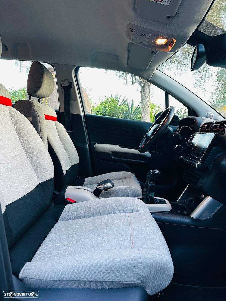 Citroën C3 Aircross 1.2 PureTech Shine - 15