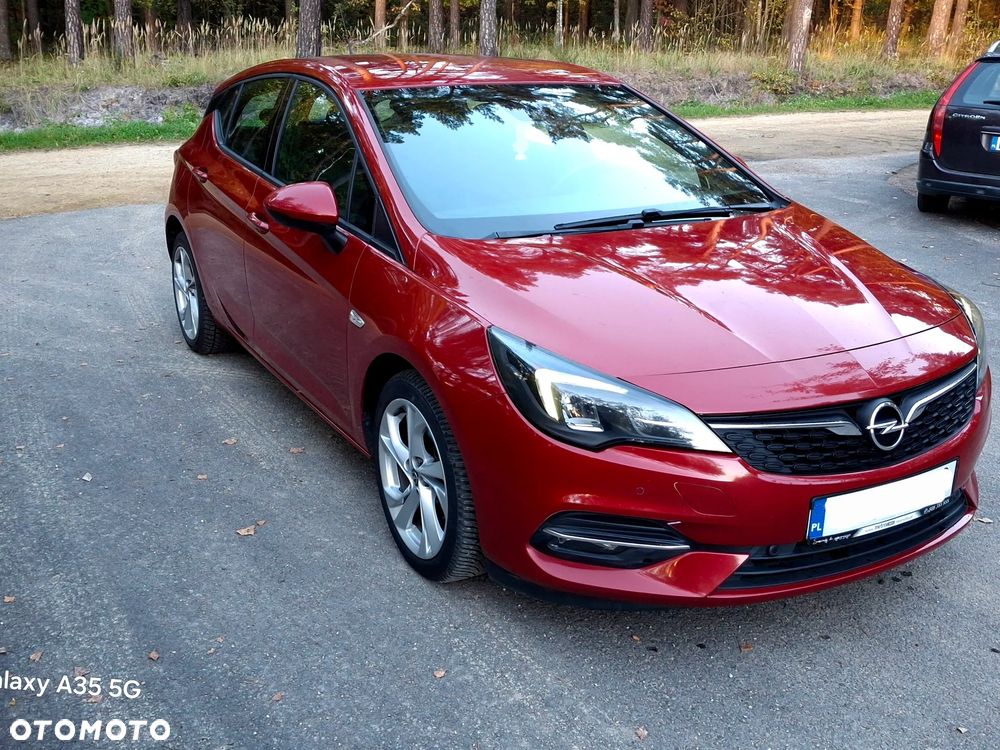Opel Astra 2020 photo 2