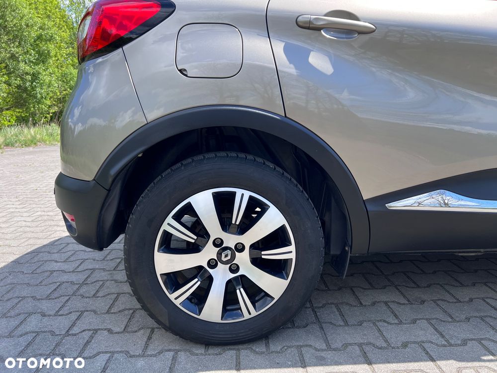 Renault Captur - 19