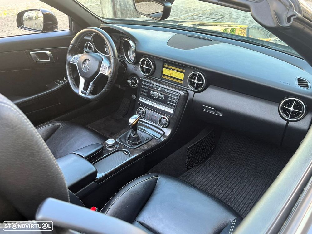 Mercedes-Benz SLK 200 BlueEFFICIENCY Roadster pur - 36