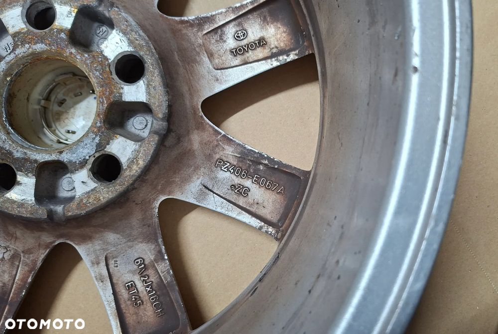 Felgi Aluminiowe 16 Toyota Auris Corolla 5x114.3 ET 45 - 15