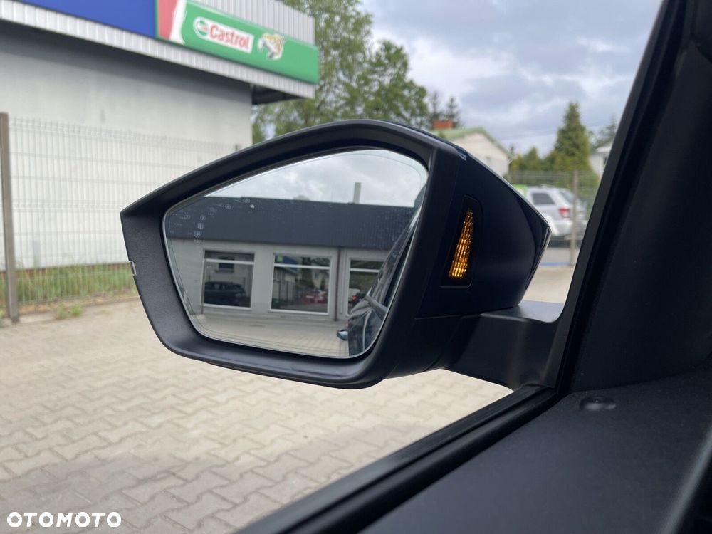 Skoda Kamiq 1.0 TSI Ambition DSG - 22