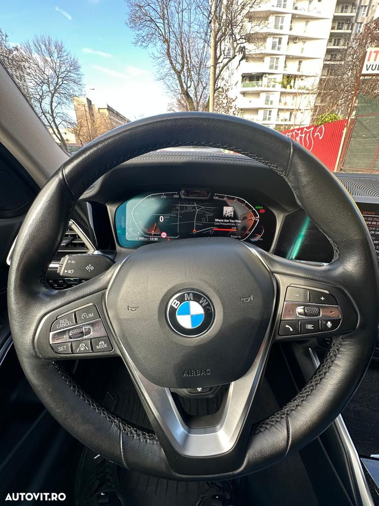 BMW Seria 3 320d xDrive AT MHEV - 15