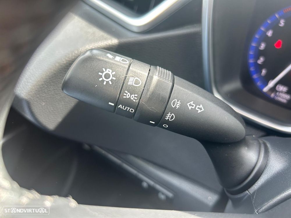 Toyota Corolla SD 1.8 Hybrid Exclusive - 12