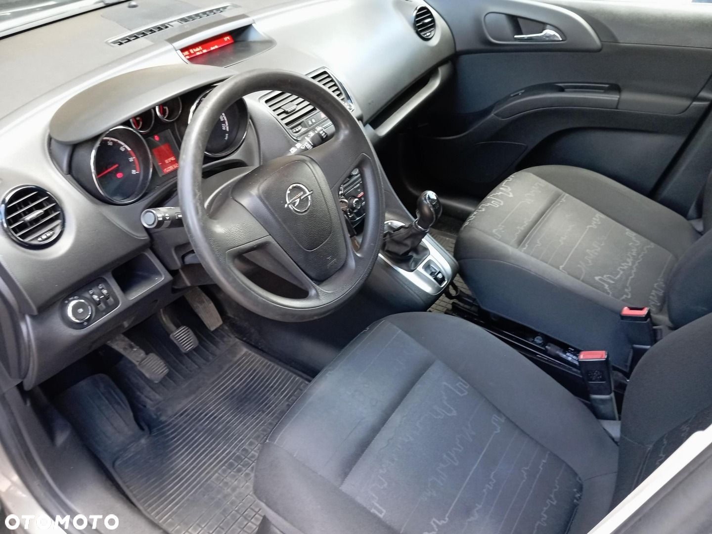 Opel Meriva 1.4 Essentia - 10