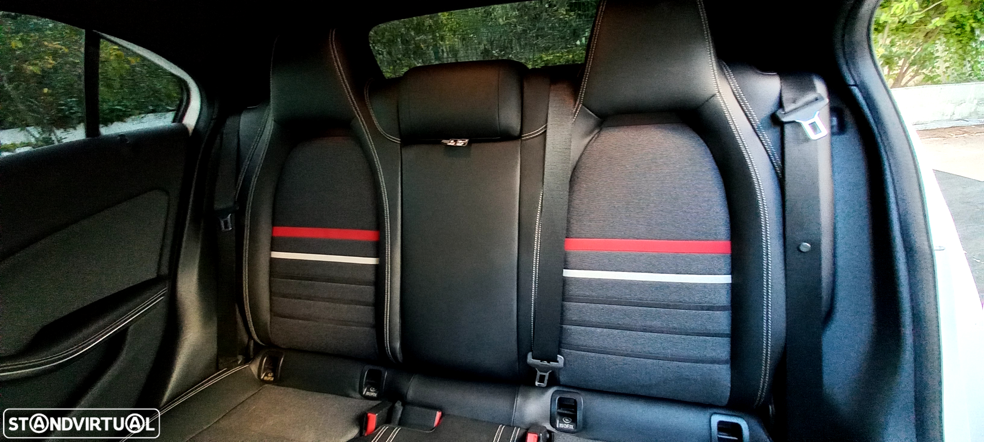 Mercedes-Benz A 180 CDI (BlueEFFICIENCY) AMG Sport - 56