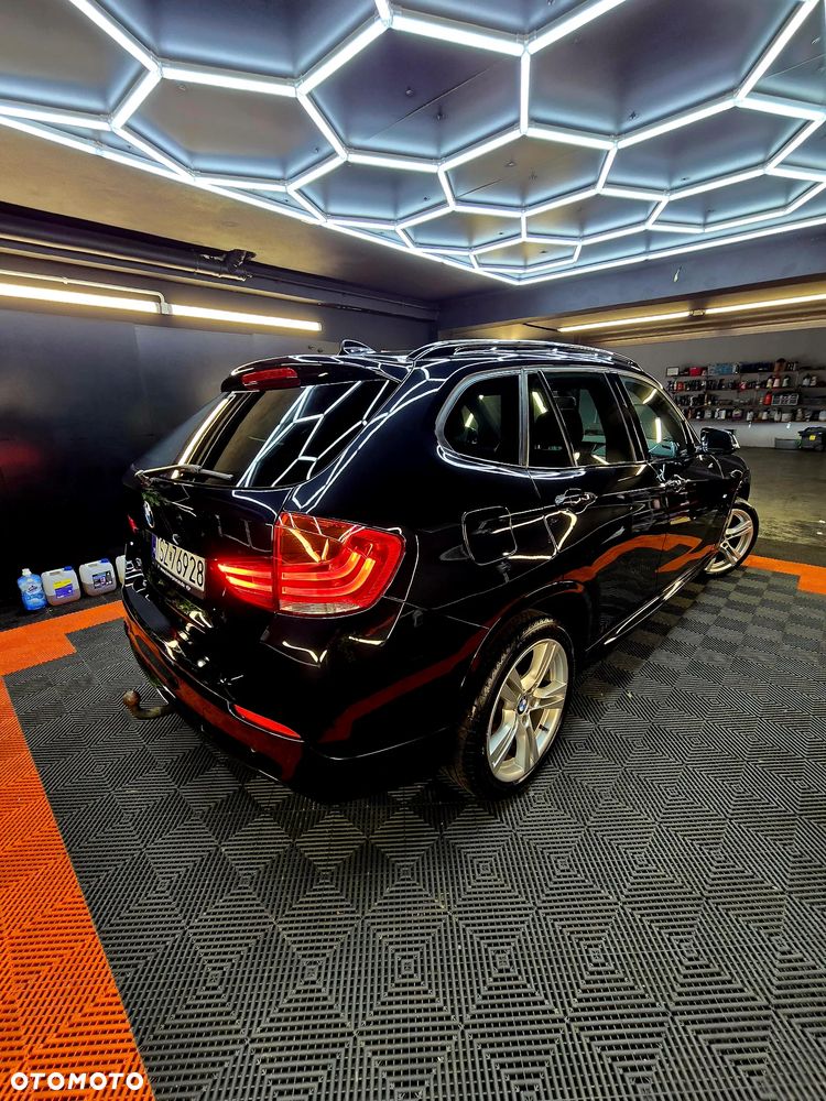 BMW X1 xDrive18d xLine - 36