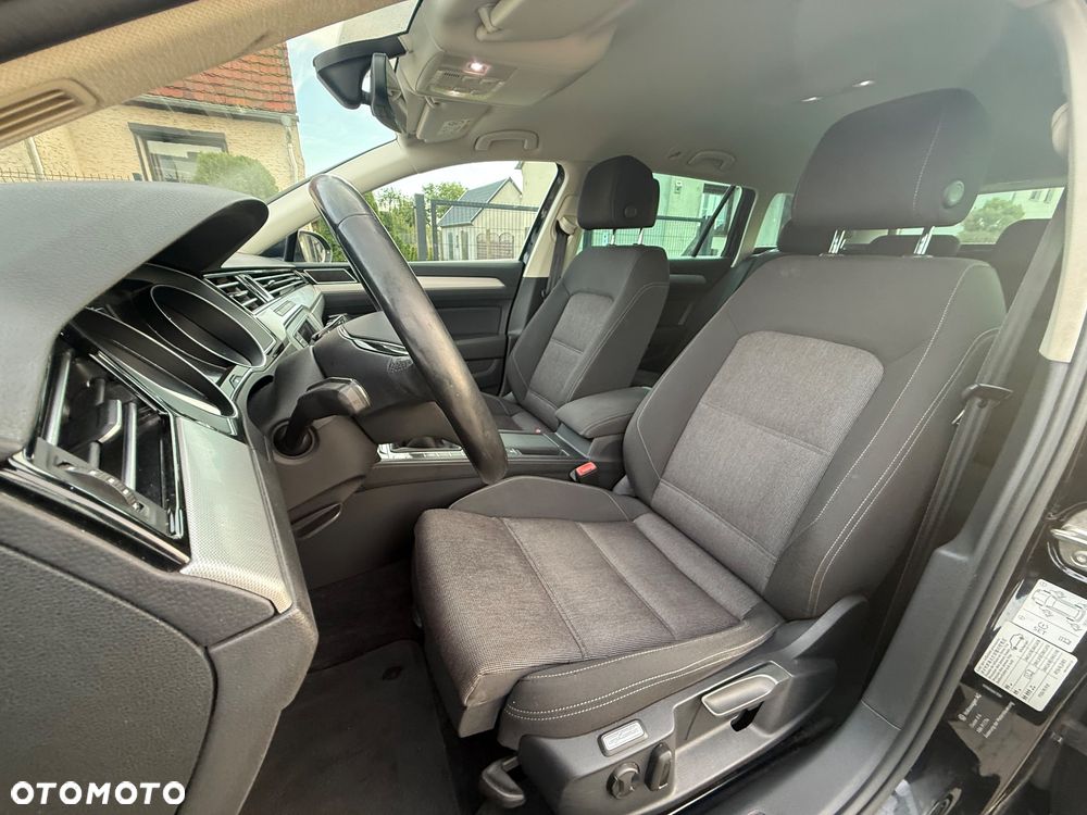 Volkswagen Passat 2.0 TDI (BlueMotion Technology) Comfortline - 29