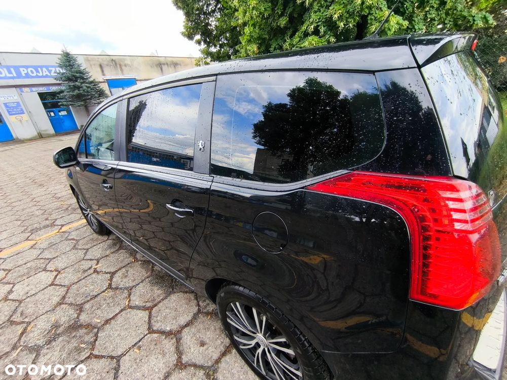 Peugeot 5008 - 11