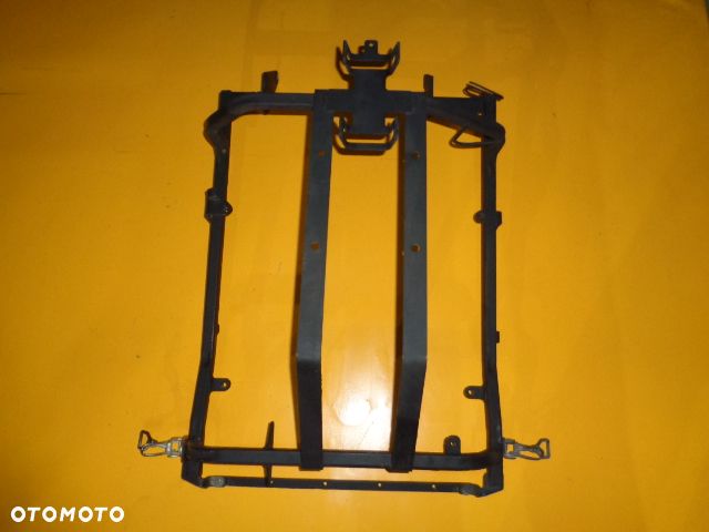 Wspornik mocowanie stelaż filtra powietrza chłodnic Claas Arion 650 A36 A37 - 1