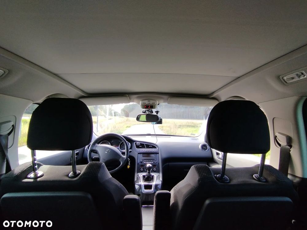 Peugeot 5008 1.6 HDi Premium - 11