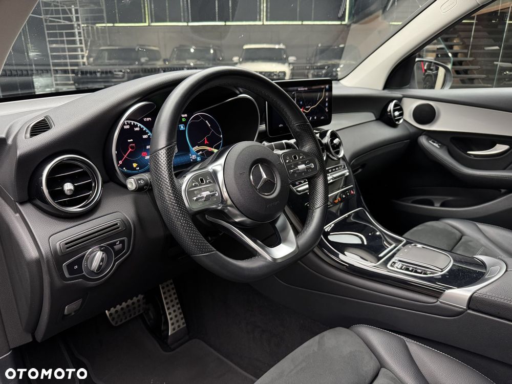 Mercedes-Benz GLC 200 4-Matic - 10