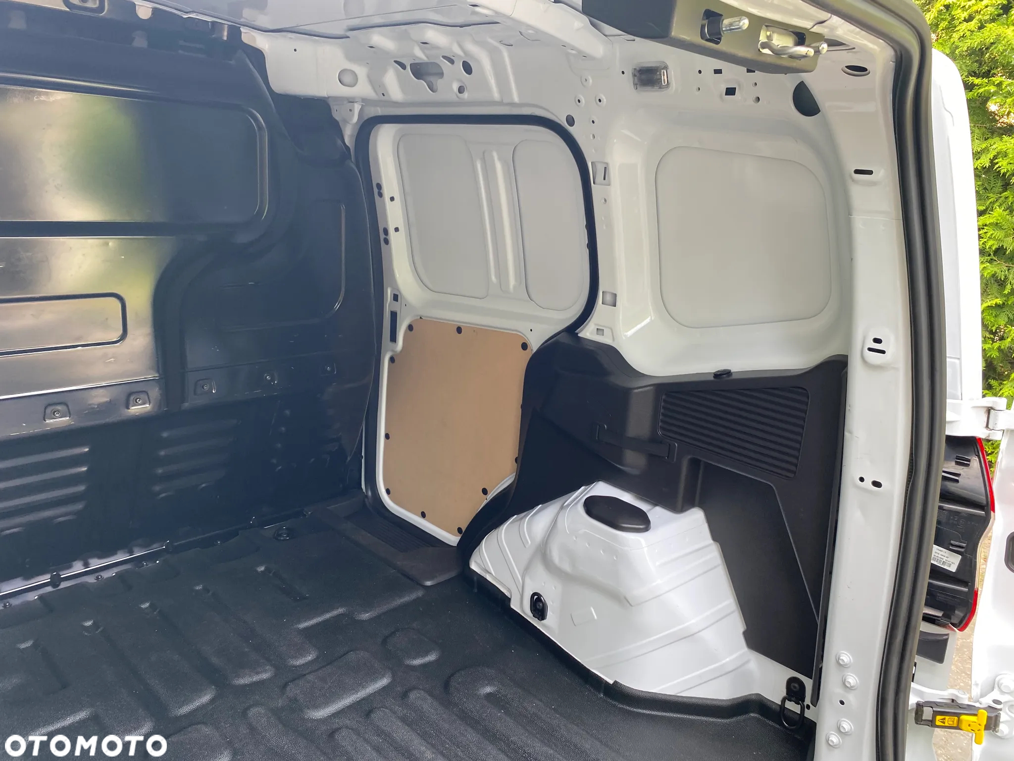 Ford Transit Courier LIMITED Car Play Navi Kamera Alu.Felgi Salon PL Bezwypadkowy 22r. Parktronic - 28