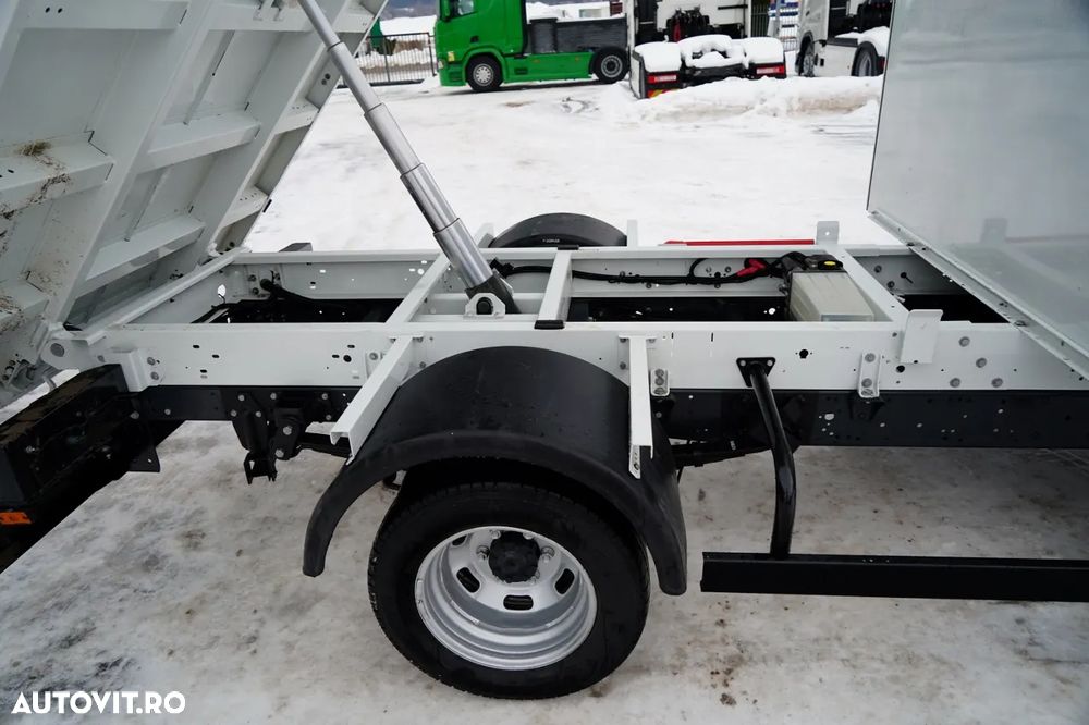 Iveco DAILY 35-140 / BASCULATOR / DUBLU / MANUAL / 3 LOCURI / - 9