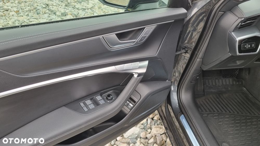 Audi A6 Avant e-Hybrid 220 kW Quattro S tronic - 32