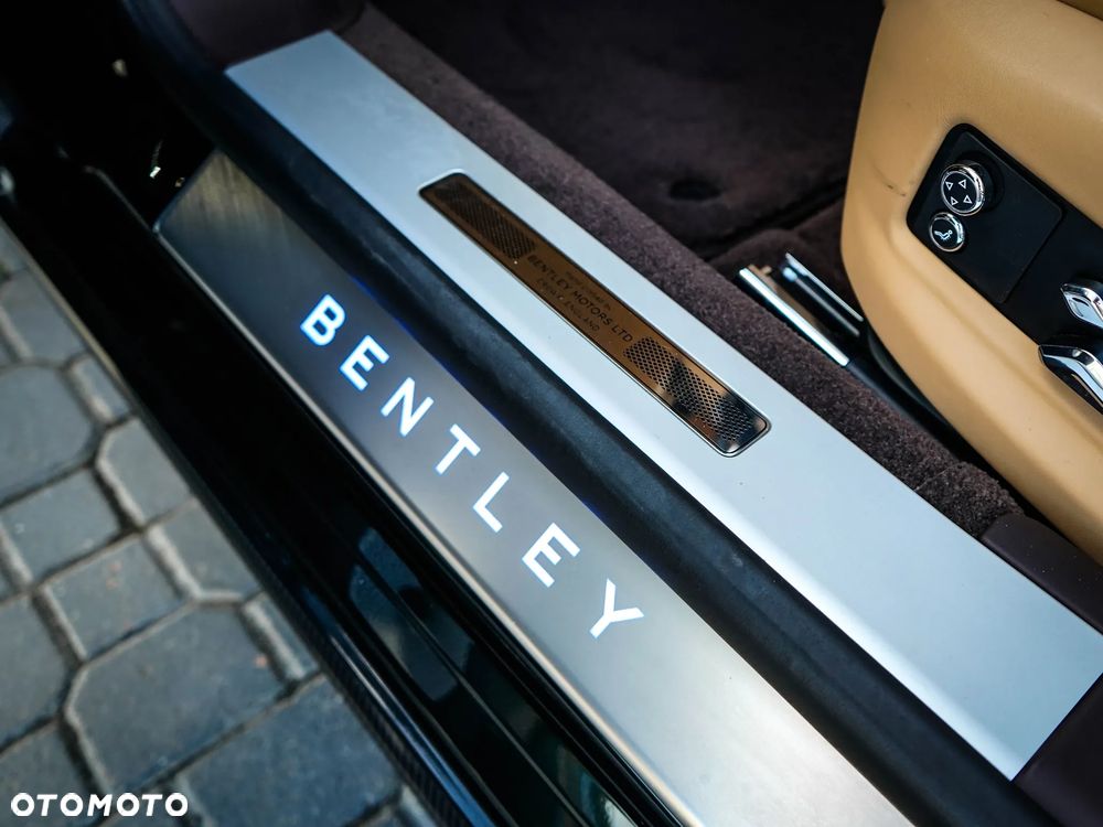 Bentley Flying Spur - 29