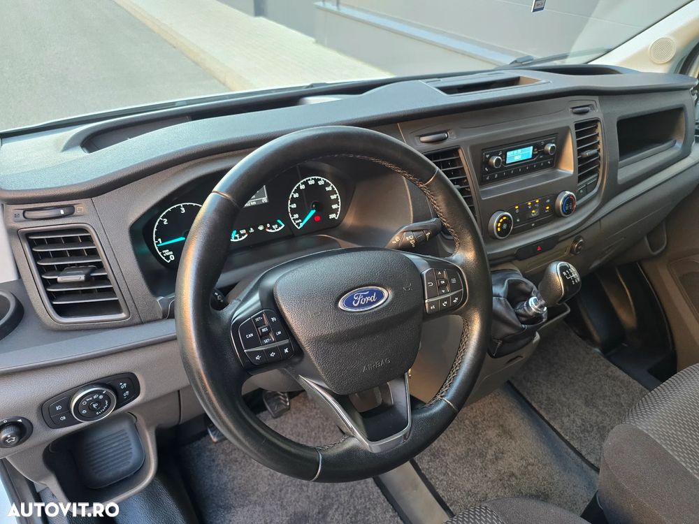 Ford Transit - 28